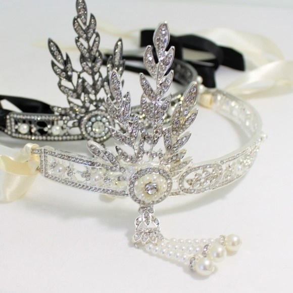 The Shepherd's Knot Accessories - New 1920s Flapper Bride Headband Tiara Cream Black